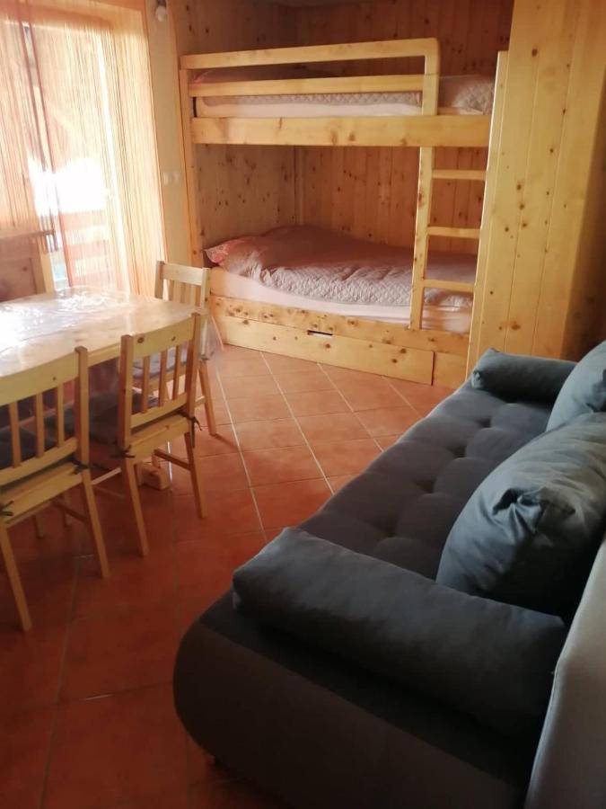 Apartmaji Vrhovnik Церклье-на-Гореньскем Экстерьер фото